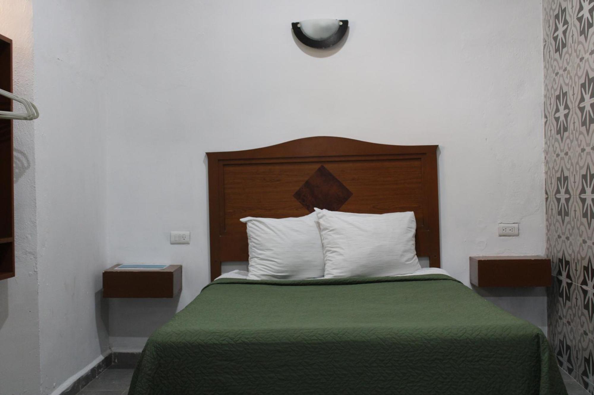 Hotel Guaranducha Inn Campeche Quarto foto